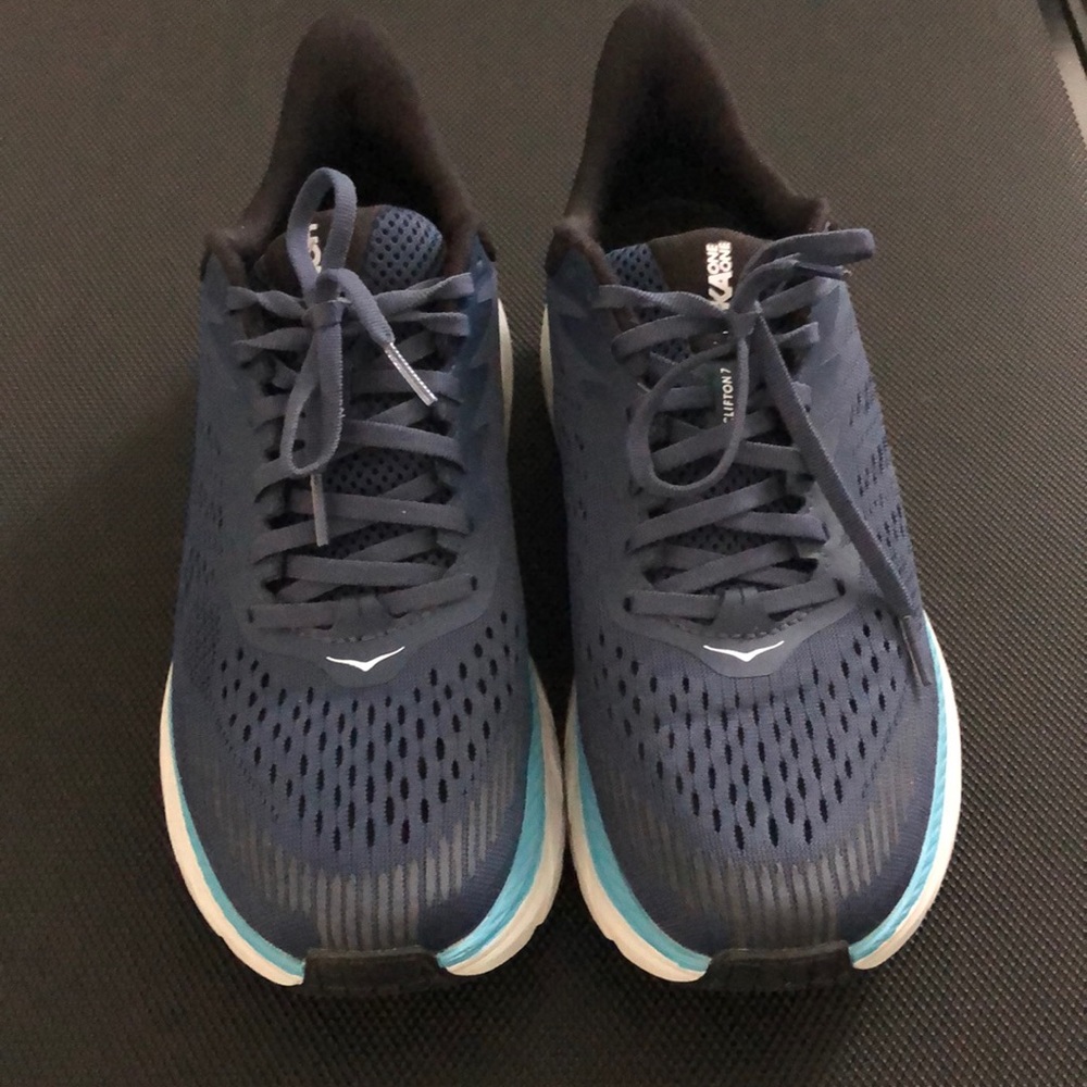 Like new Hoka Clifton 7
